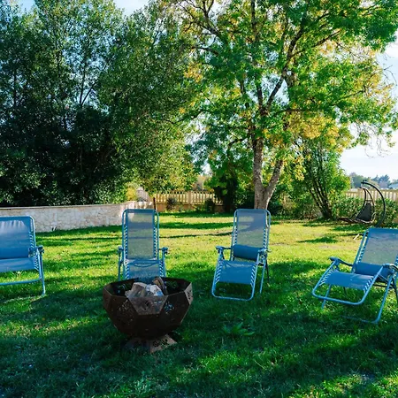 Domaine De Pagnon Gironde Frühstückspension