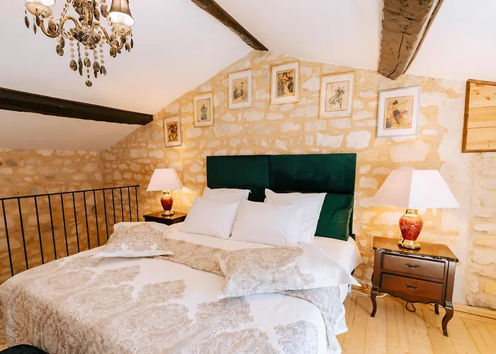 Domaine De Pagnon Gironde Bed & Breakfast